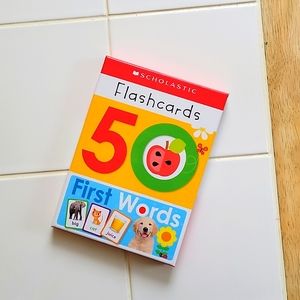 Scholastic flash cards📚